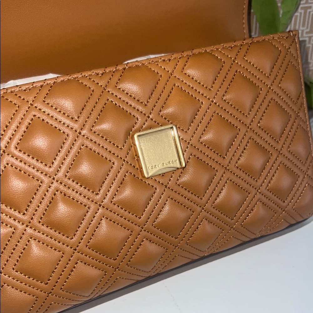 NWT Tory Burch SMALL FLEMING CONVERTIBLE SHOULDER BAG - Picture 9 of 17